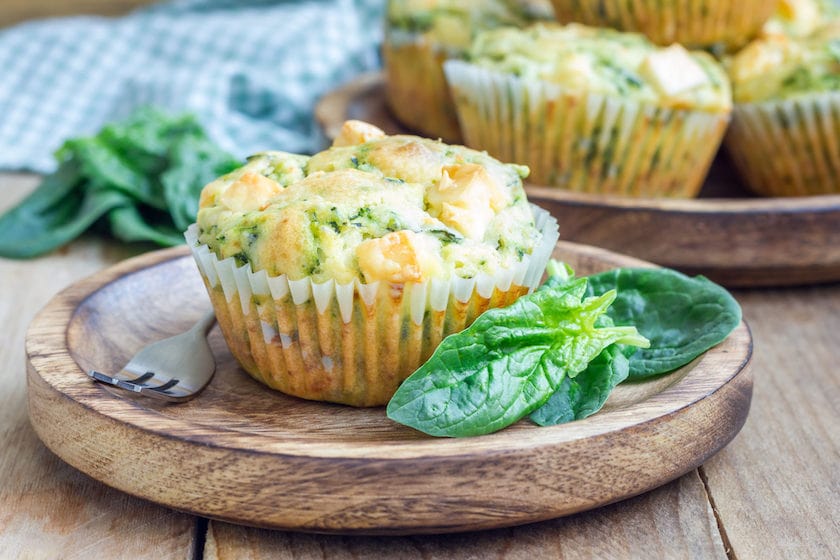 Szpinakowe muffinki. Przepis na dietetyczne babeczki