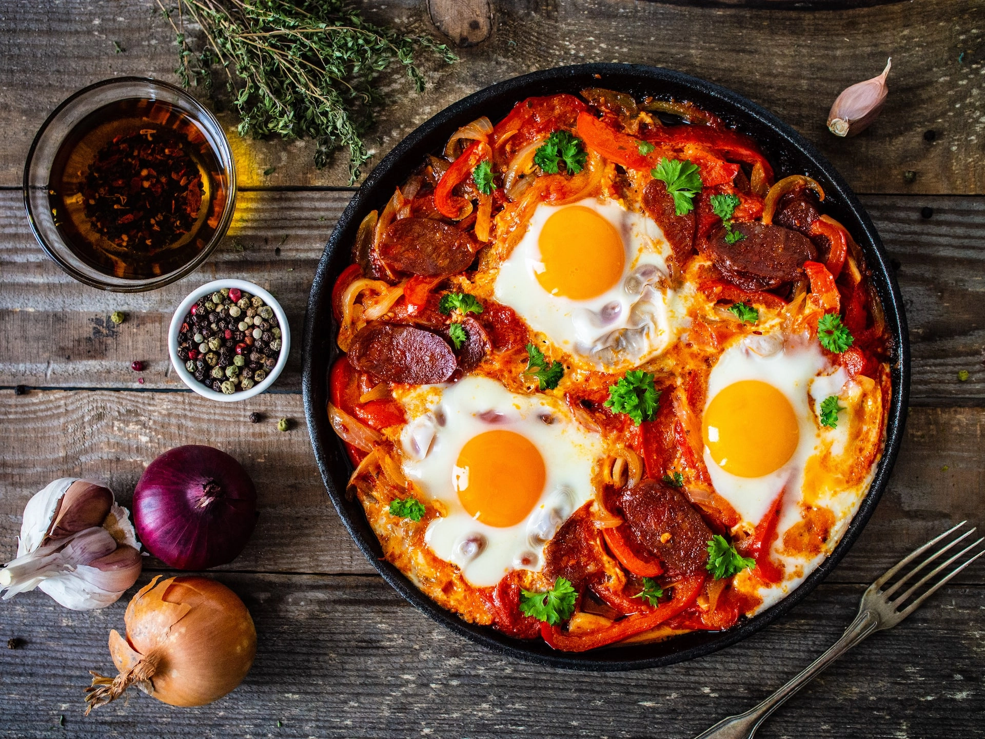 Dieta ketogeniczna dla zabieganych. 5 prostych dań